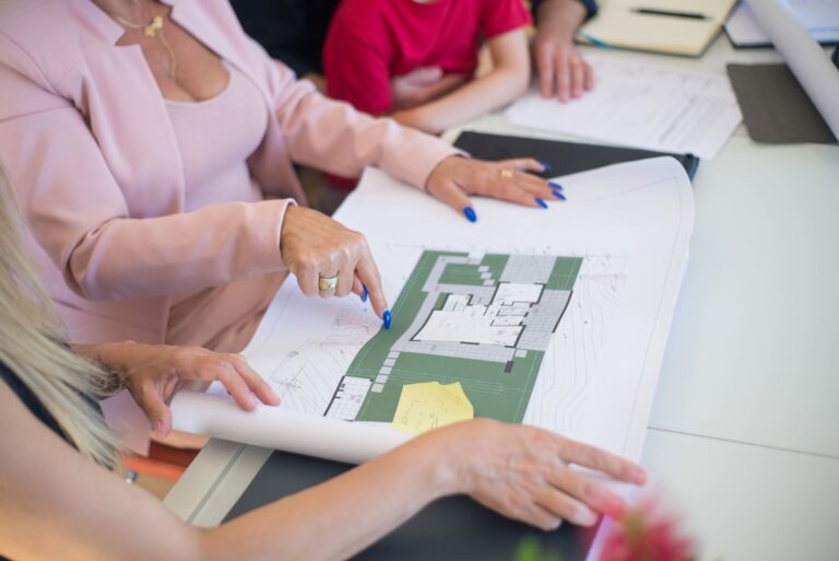 Qui sont les partenaires financiers pour accompagner votre projet immobilier ?
